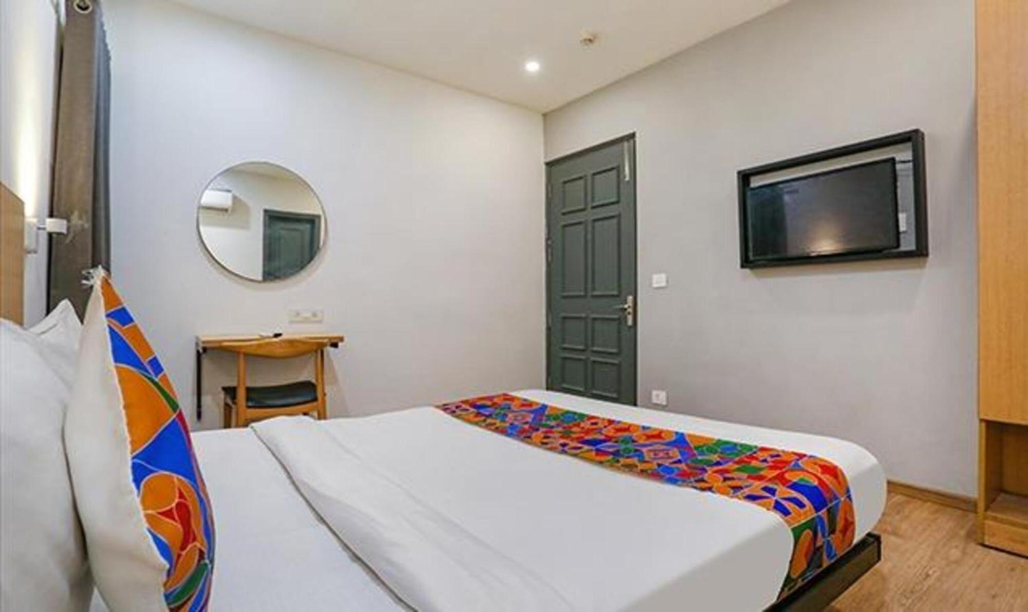 Fabhotel Urban Residency Model Town Νέο Δελχί Εξωτερικό φωτογραφία